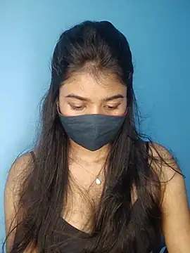 Diyasha69 live cam on Stripchat