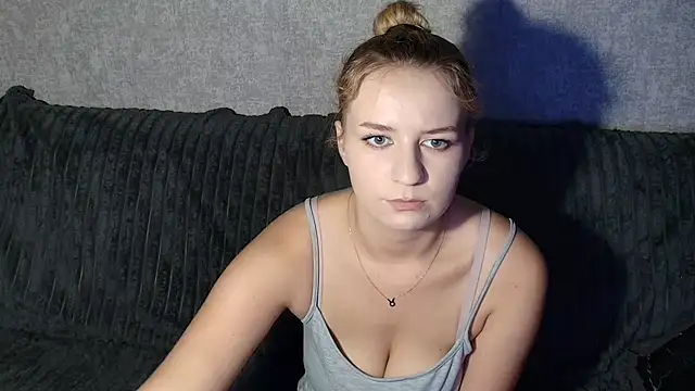 yanochka69 (F teen) - masturbation