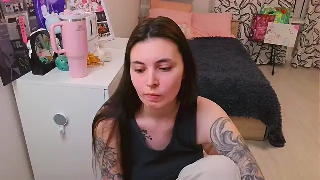 peachyness live cam on Stripchat