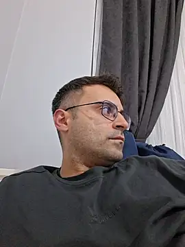HugeTurkishCock live cam