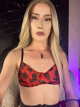 Alana_Stone