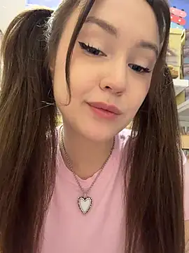Peachy_Dream Live Webcam on Stripchat
