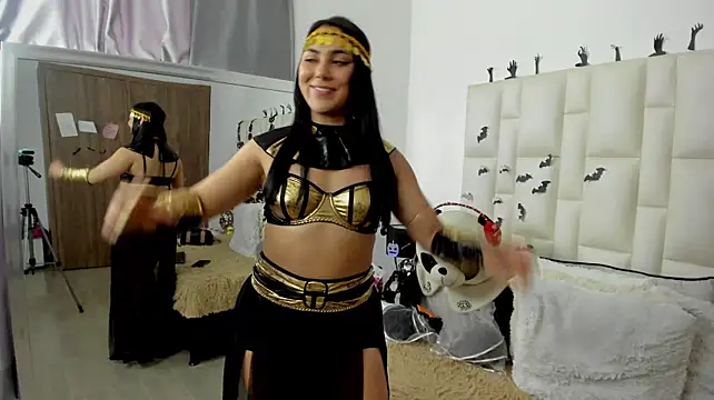 Ariana_rouse live cam on Stripchat