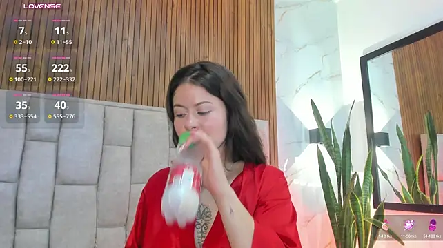 SckarletBloom live cam on Stripchat