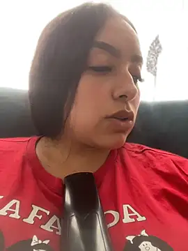 nina_glowの配信中の画面