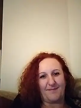 KarinaFlower99 live cam on Stripchat