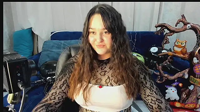 Mila_LoveMe live cam on Stripchat