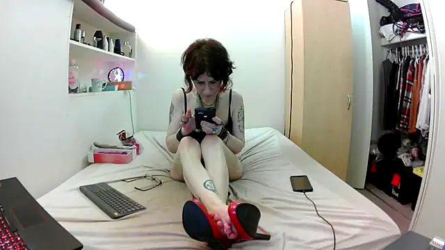 Empress_Lilith live cam on Stripchat