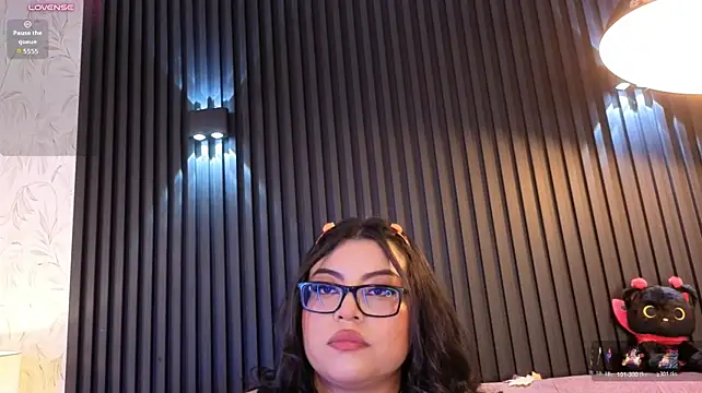 Alexa_Madisson的直播画面