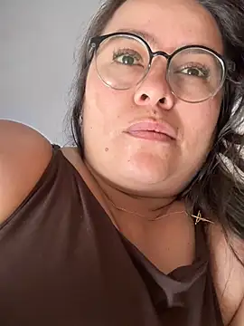 Ixchel_Anaid님의 방송 화면