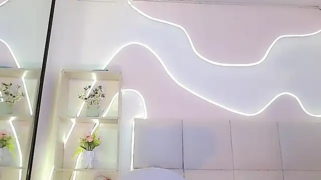 Daniela_Pink_