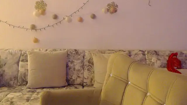 YourfantasyGiuly live cam on Stripchat