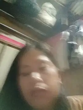 mommyyeng26 live cam on Stripchat