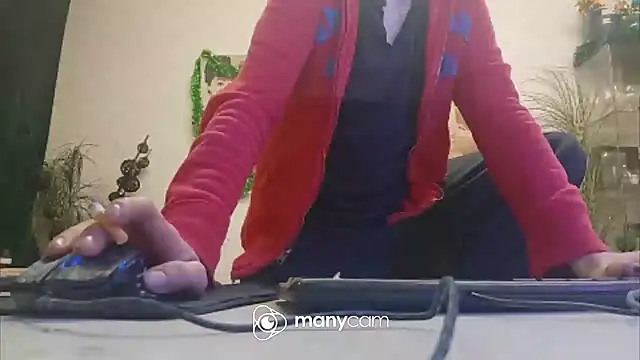 der_dino30 live cam on StripChat