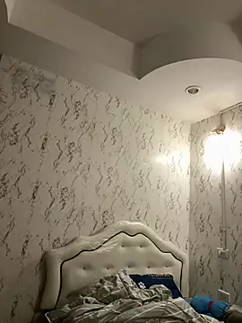 Ponthip live cam on Stripchat