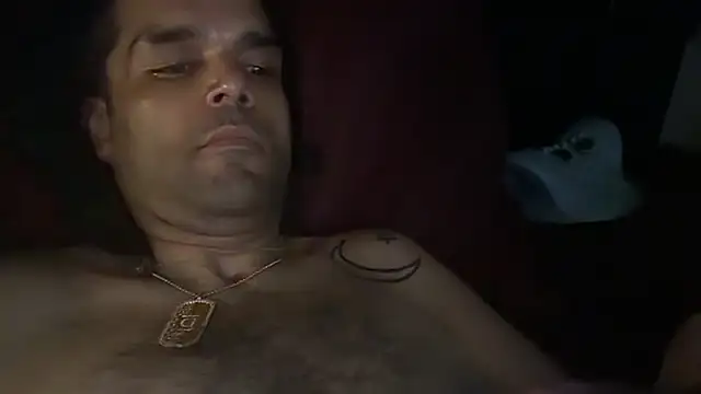 icebergslim281 live cam on Stripchat