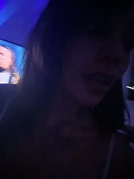 kahpoliver live cam on Stripchat