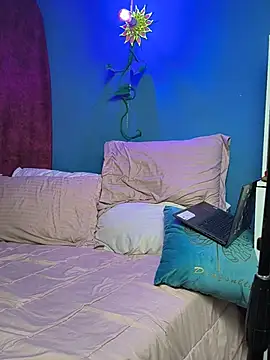 Venus-Urano live cam on Stripchat