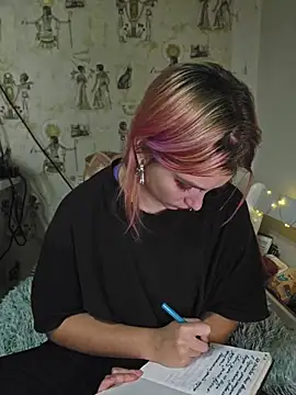 Sophie_Bell webcam