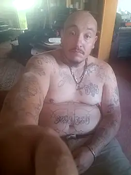 Dick4yourholes live cam on Stripchat