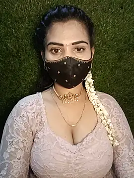 Nithyatamil live cam on StripChat
