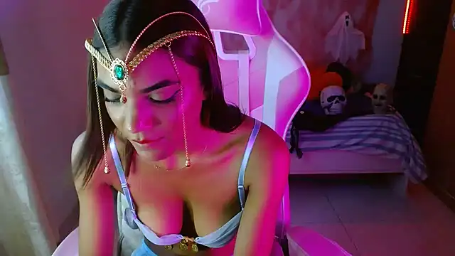 Raya_velvet的直播画面