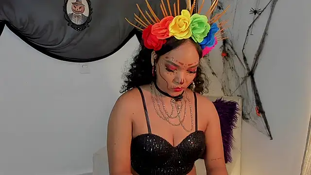 mariam_hill的直播画面