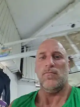 Senor_martin live cam on Stripchat