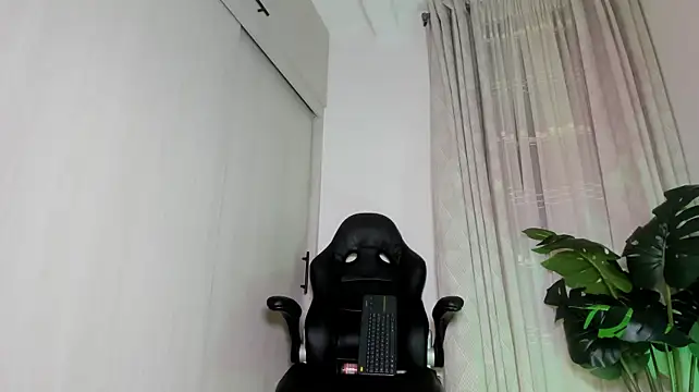 Biscuit_oliva webcam