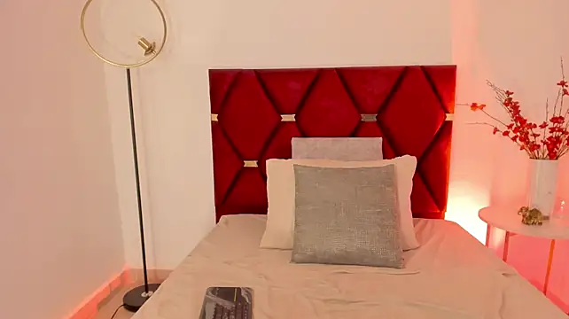 AylinSantel live cam on StripChat