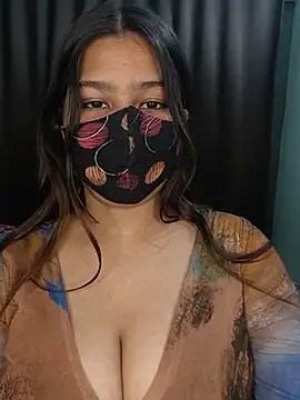 your_gf_ (F young) - Show boobies 🫶