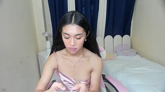 elara_vane (Ask my age) - MAKE ME CUMMM!