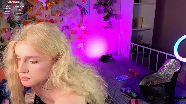 horny__doll (T teen) - Happy Halloween