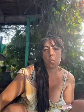 sofyalone_ (F milf) - Doggy style + cntrl toy
