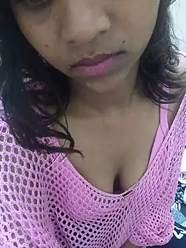 joya_singh0的直播画面