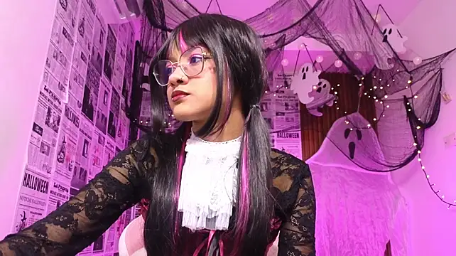 Cherry_Vixen_的直播畫面