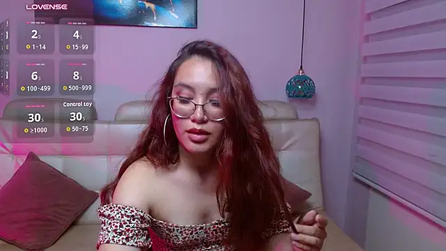 Emily_cam_的直播畫面