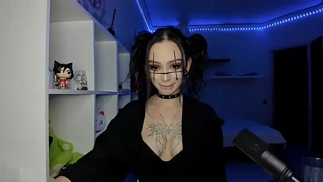 PurrYuna live cam