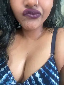 aura1997 live cam on Stripchat