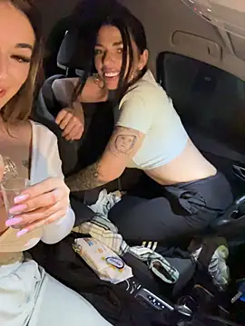 IsabellaEtthan live cam
