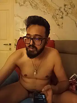 freakkydessi live sex cam