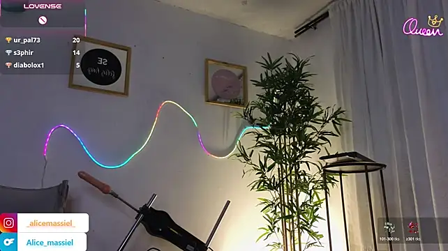 Alissemasiel live cam