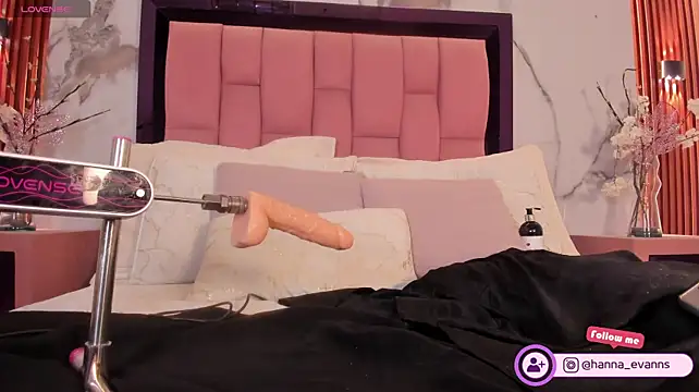 Modèle: Hanna_Evaanss