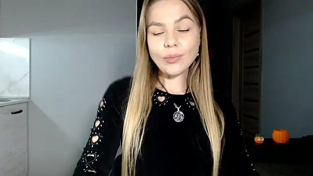 Sunbeam_ live cam on Stripchat