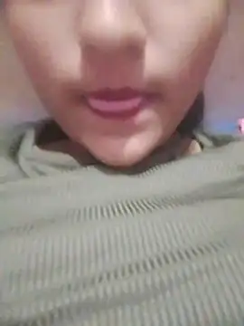 Lonely_Lonel live cam on Stripchat