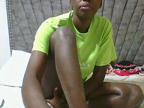 Dizzydose live cam on Stripchat
