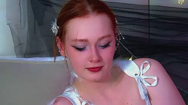 AgataFoxley live cam on Stripchat