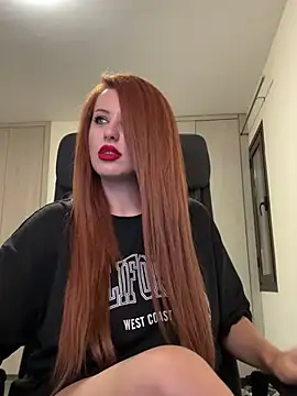 RoxxyDallas live sex cam