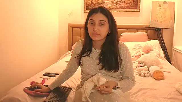 Iren live cam on StripChat
